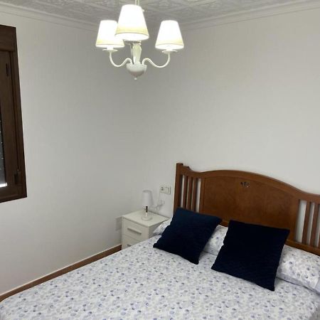 Agradable Casa Familiar En Pliego. Apartamento Exterior foto